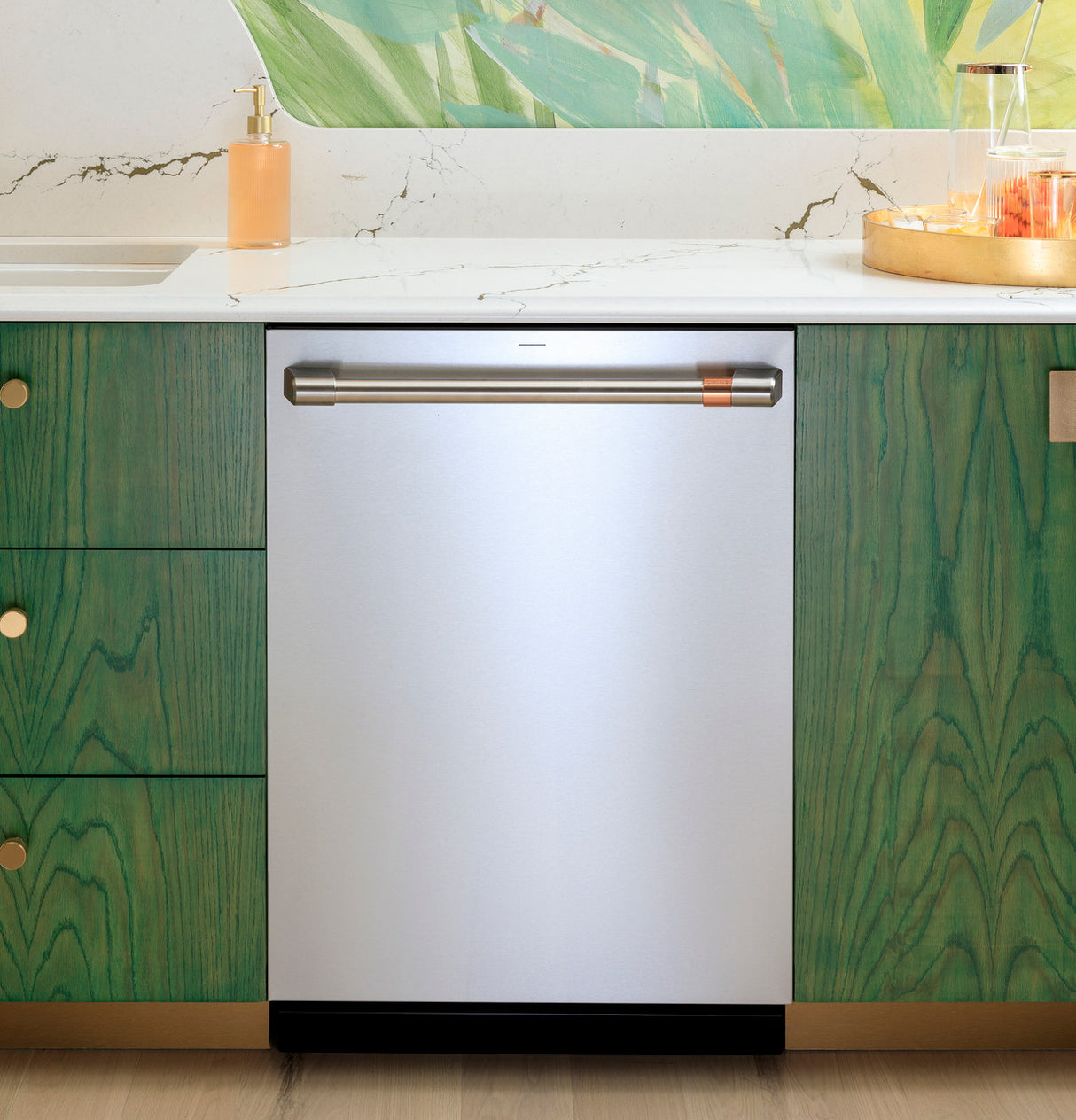 Café 24" CustomFit Smart Dishwasher with Ultra Wash Top Rack & Dual Convection Ultra Dry, 44 dBA – Stainless Steel