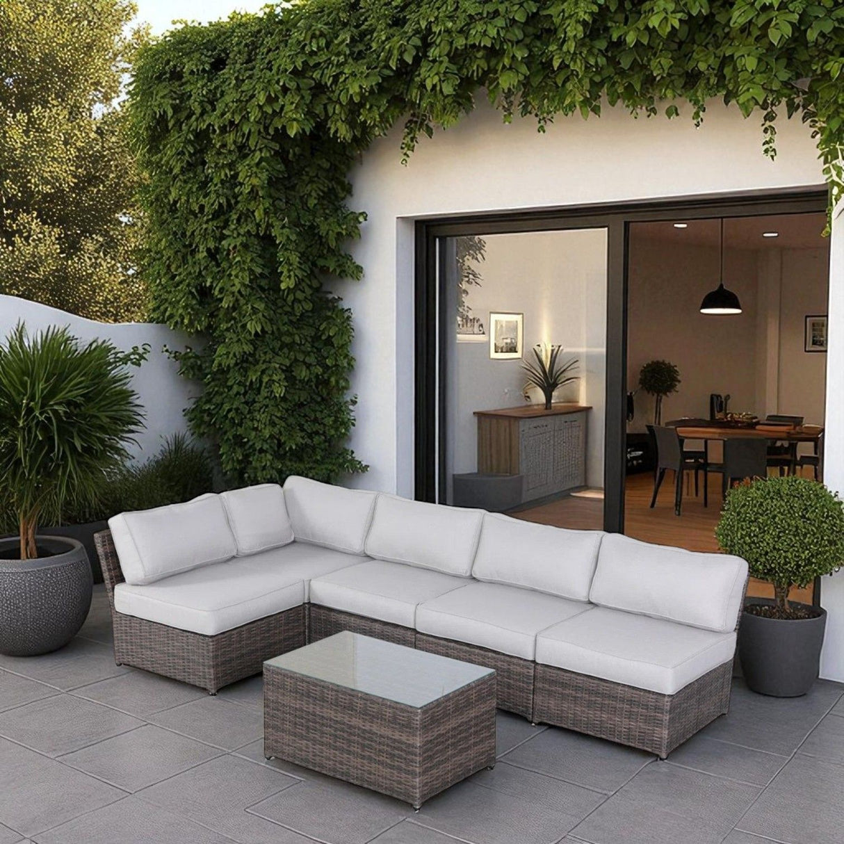 Comfortable Modern Patio Rattan Sectional Set With Cushions