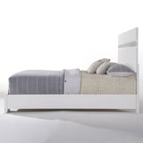 Naima II - Bed