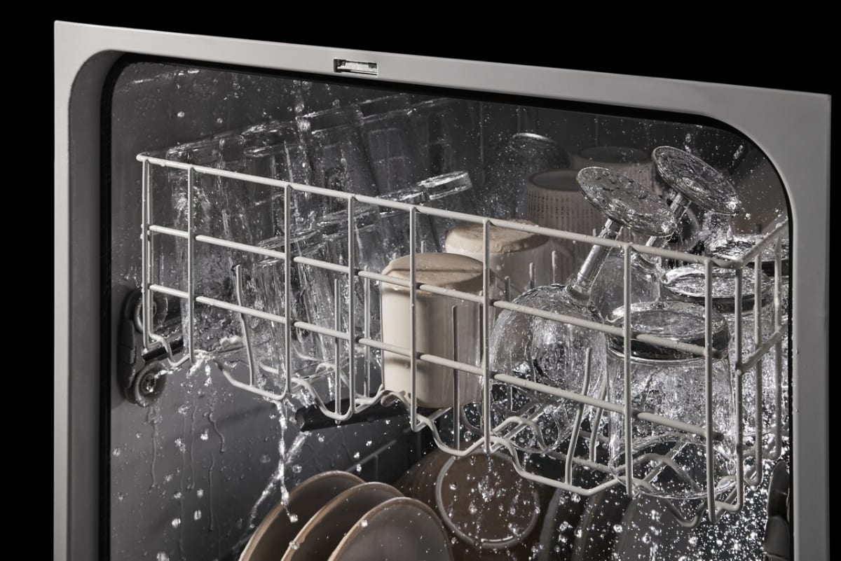 Whirlpool WDF341PAPT feature detail