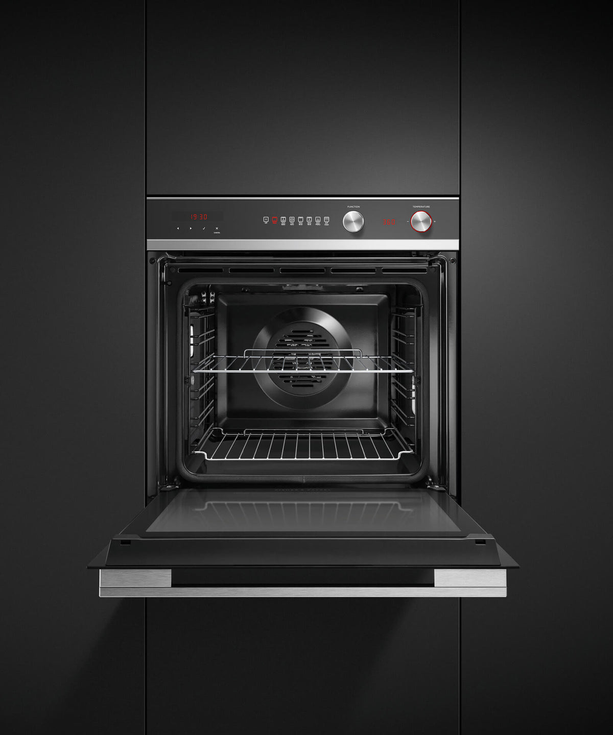 Fisher & Paykel OB24SCD7PX1 24" Series 5 Contemporary Self-Cleaning Oven, 7 Function - In-Situ Kitchen View