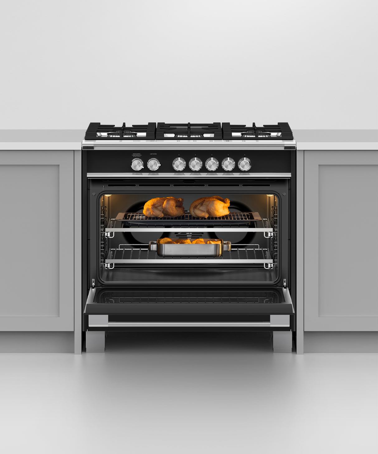 Fisher & Paykel OR36SCG4B1 range cooktop feature detail