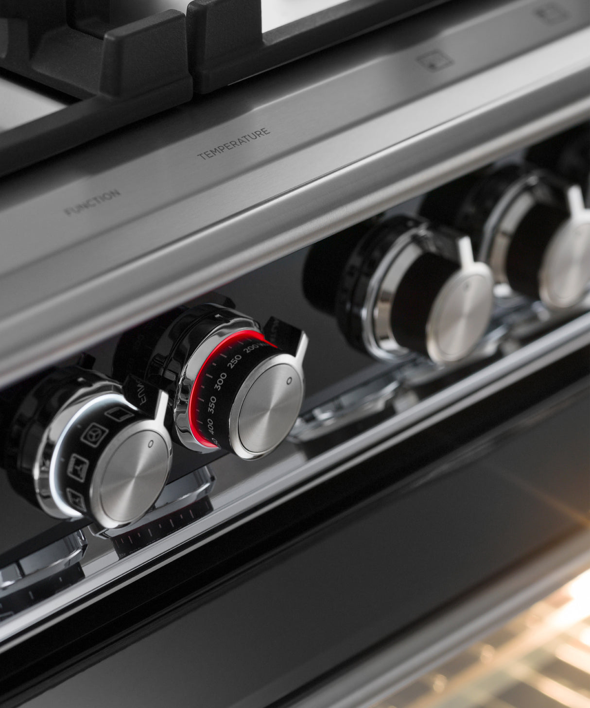Fisher & Paykel OR36SCG6B1 36-inch Classic Dual Fuel Range, Black - Image 2