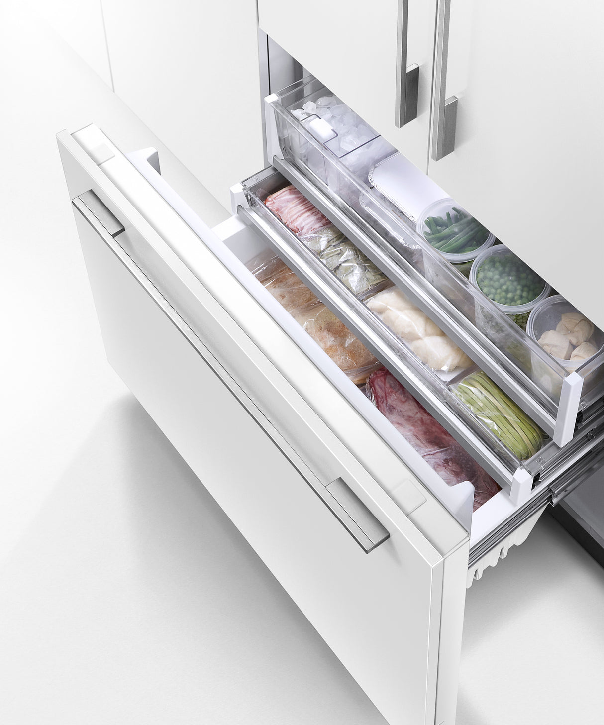 Fisher & Paykel 36 inch Series 7 Integrated French Door Refrigerator Freezer feature detail