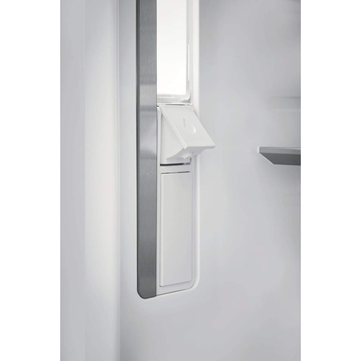 Frigidaire Professional Series FPRU19F8WF 33" 18.6 cu. ft. Column Refrigerator in Stainless Steel