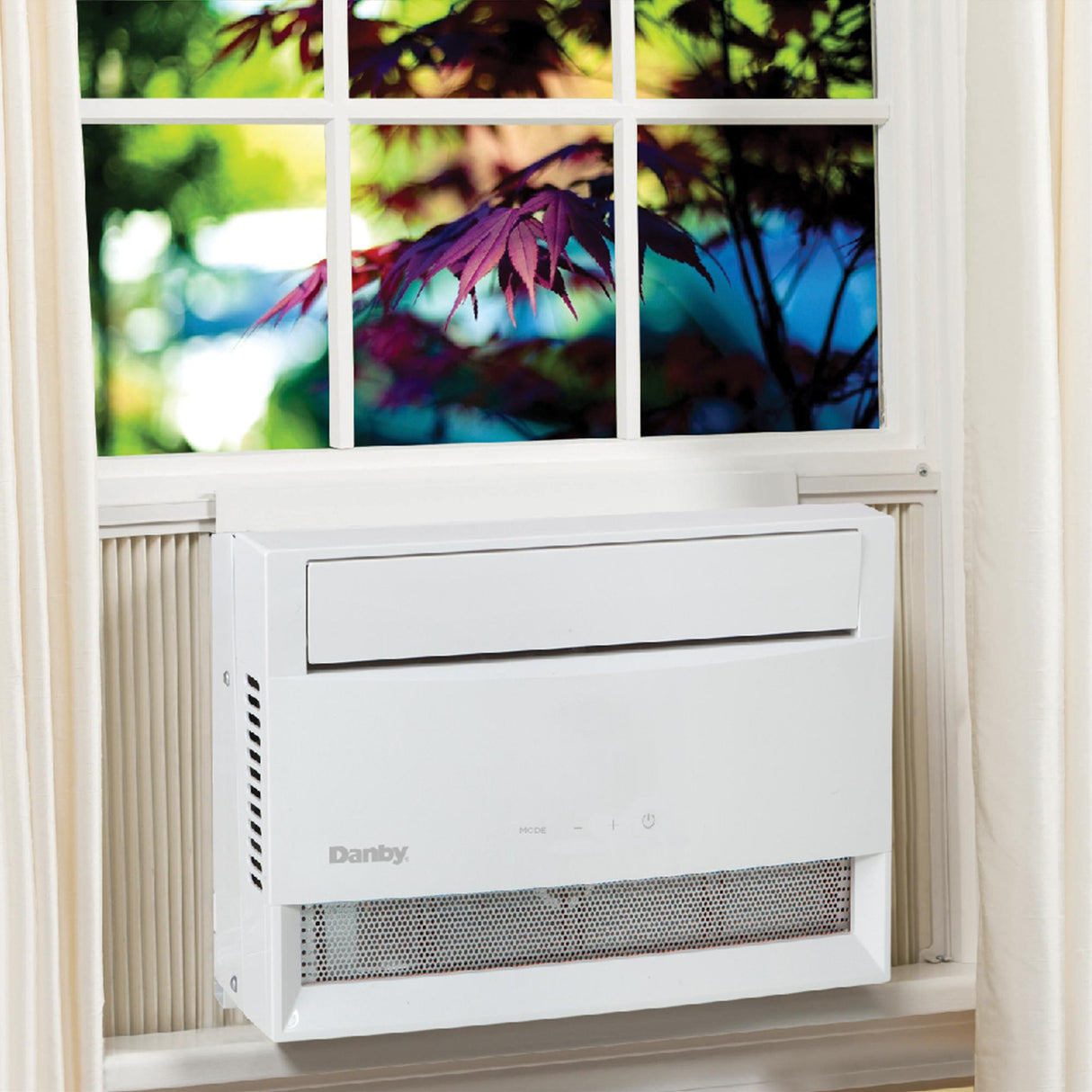 Danby 12,000 BTU Window AC with WIFI in White - (DAC120B5WDB6)
