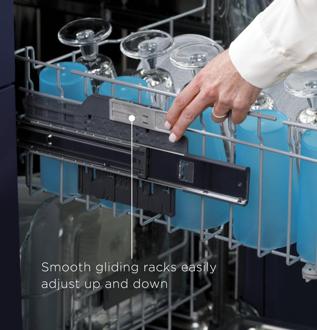 GE(R) ENERGY STAR(R) Top Control with Stainless Steel Interior Dishwasher with Sanitize Cycle & Dry Boost with Fan Assist - (GDT665SSNSS)
