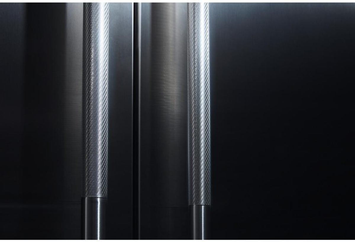 JennAir JKCPL301GL handle view