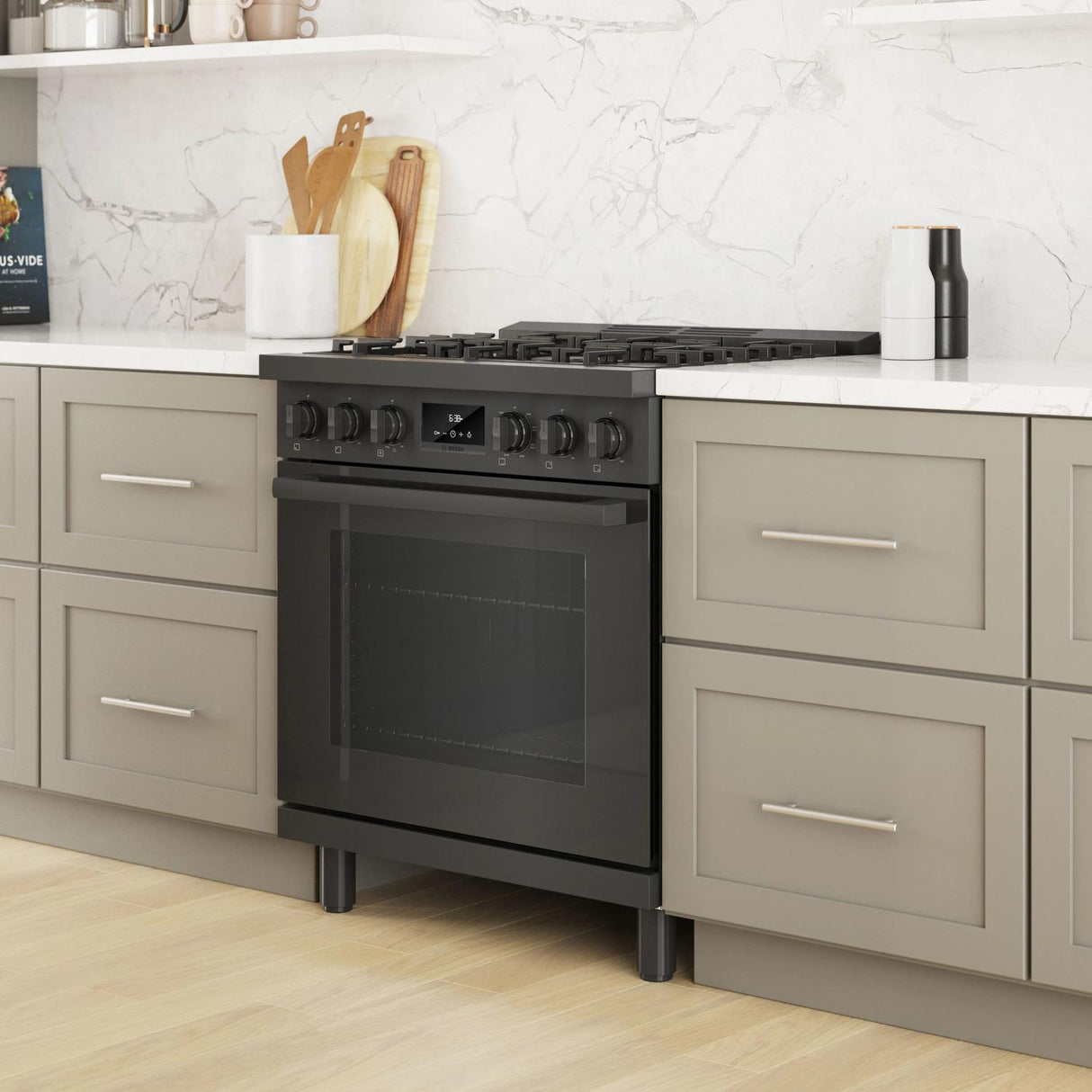 800 Series Dual Fuel Freestanding Range 30" Black Stainless Steel - (HDS8045U)