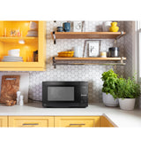 GE GCST10A1WBB countertop microwave - air fry feature