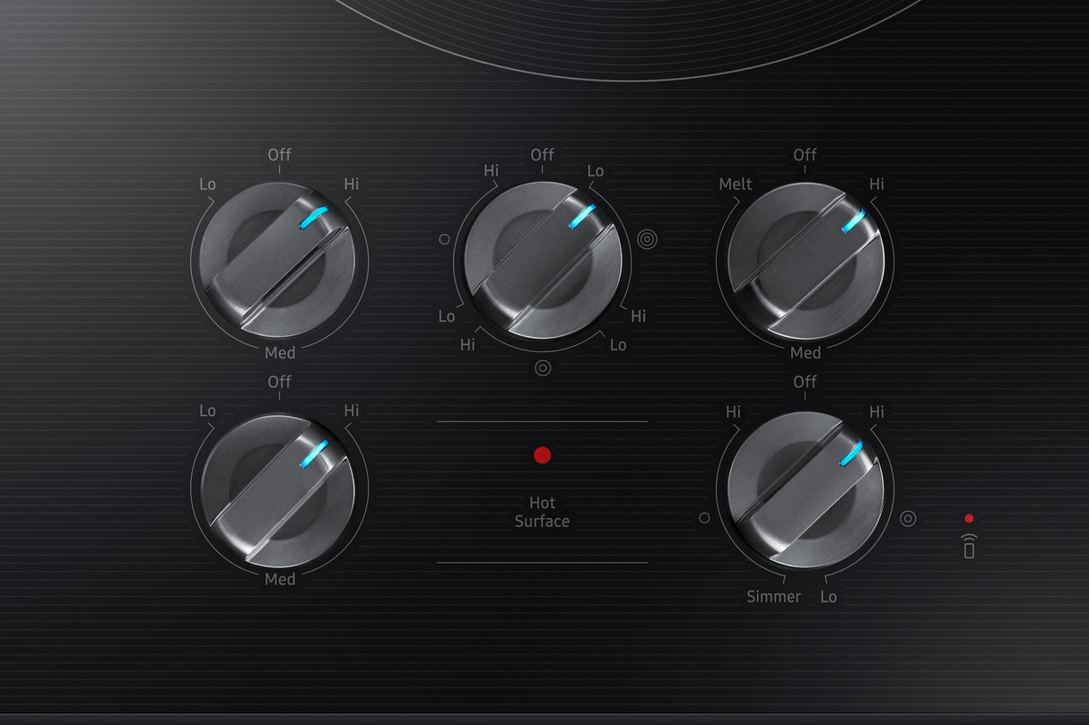 Samsung NZ36FG6432RK electric cooktop lifestyle view