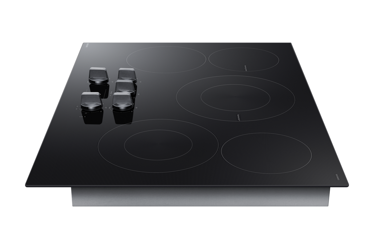 Samsung NZ30FG6332RK electric cooktop glass surface
