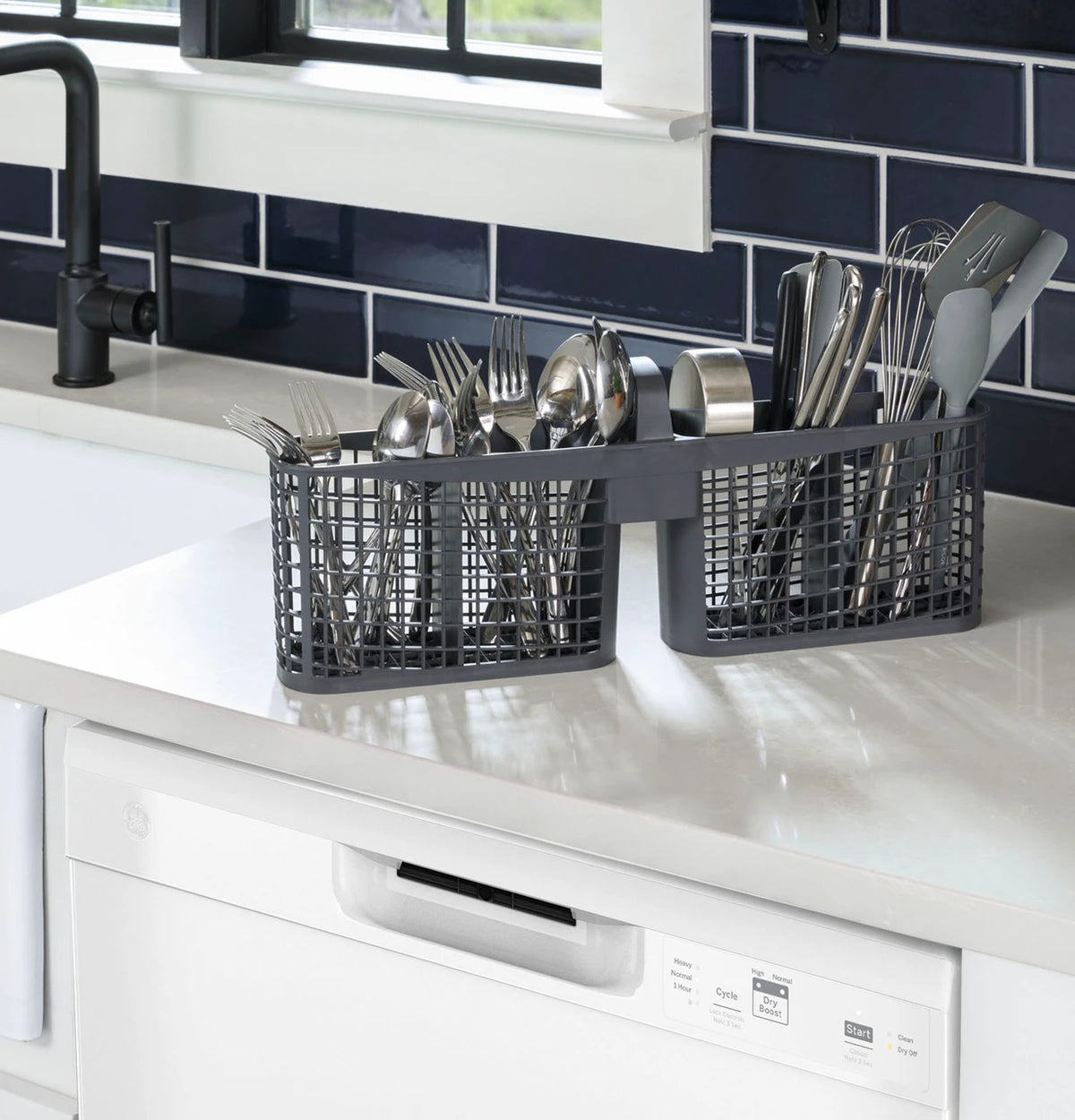 GE GDF450PGZWW removable silverware basket