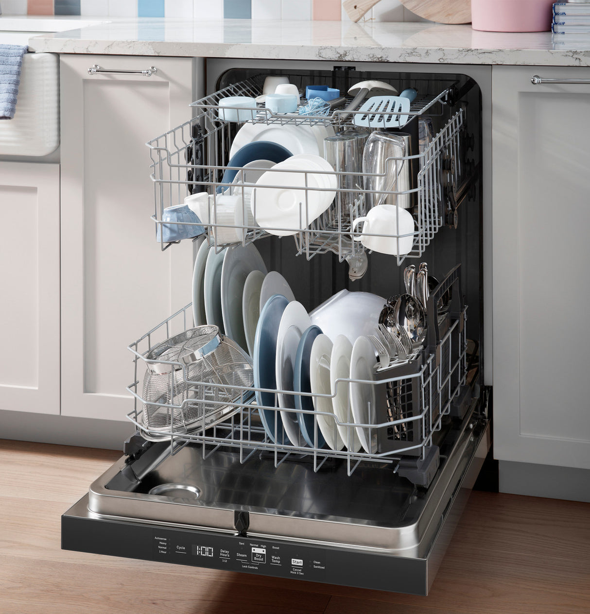 GE GDT595HYYFS dishwasher — Dry Boost feature